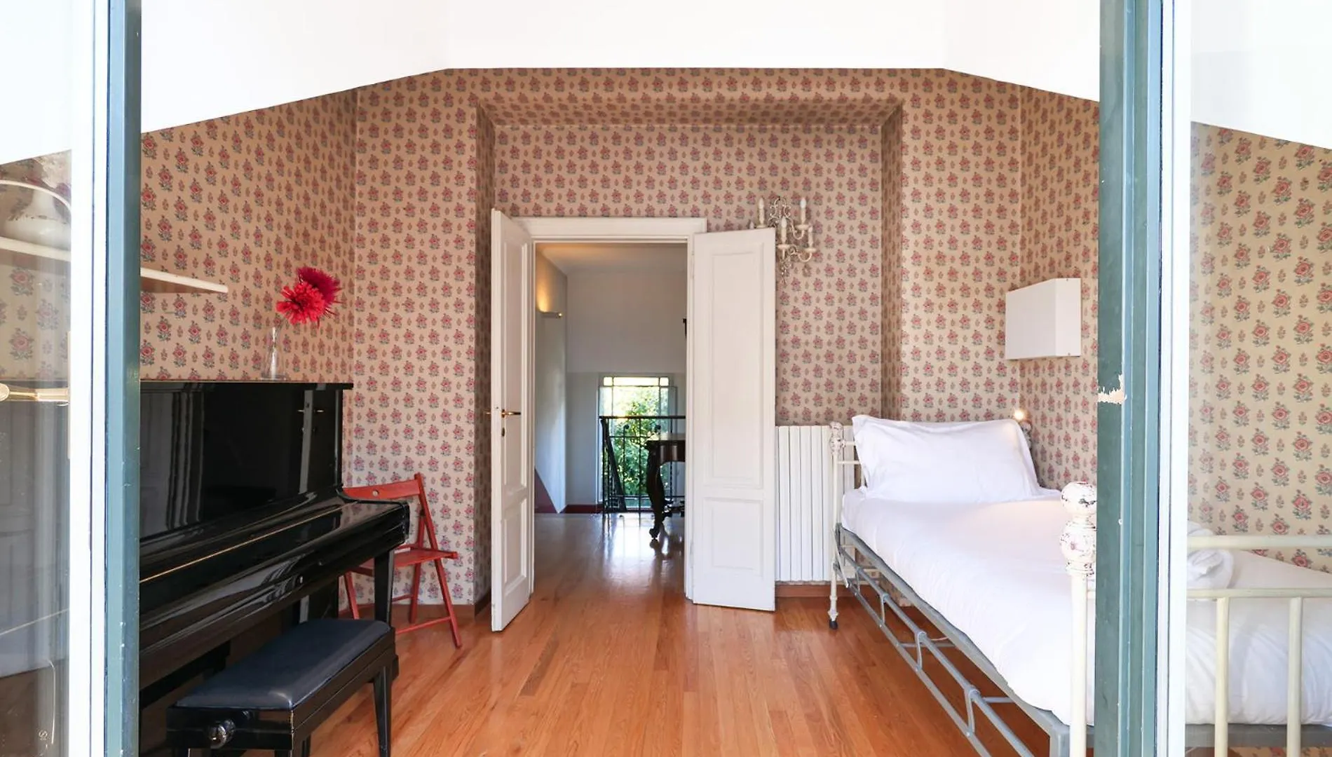 Villa Frascati With Garden - City Life Apartment