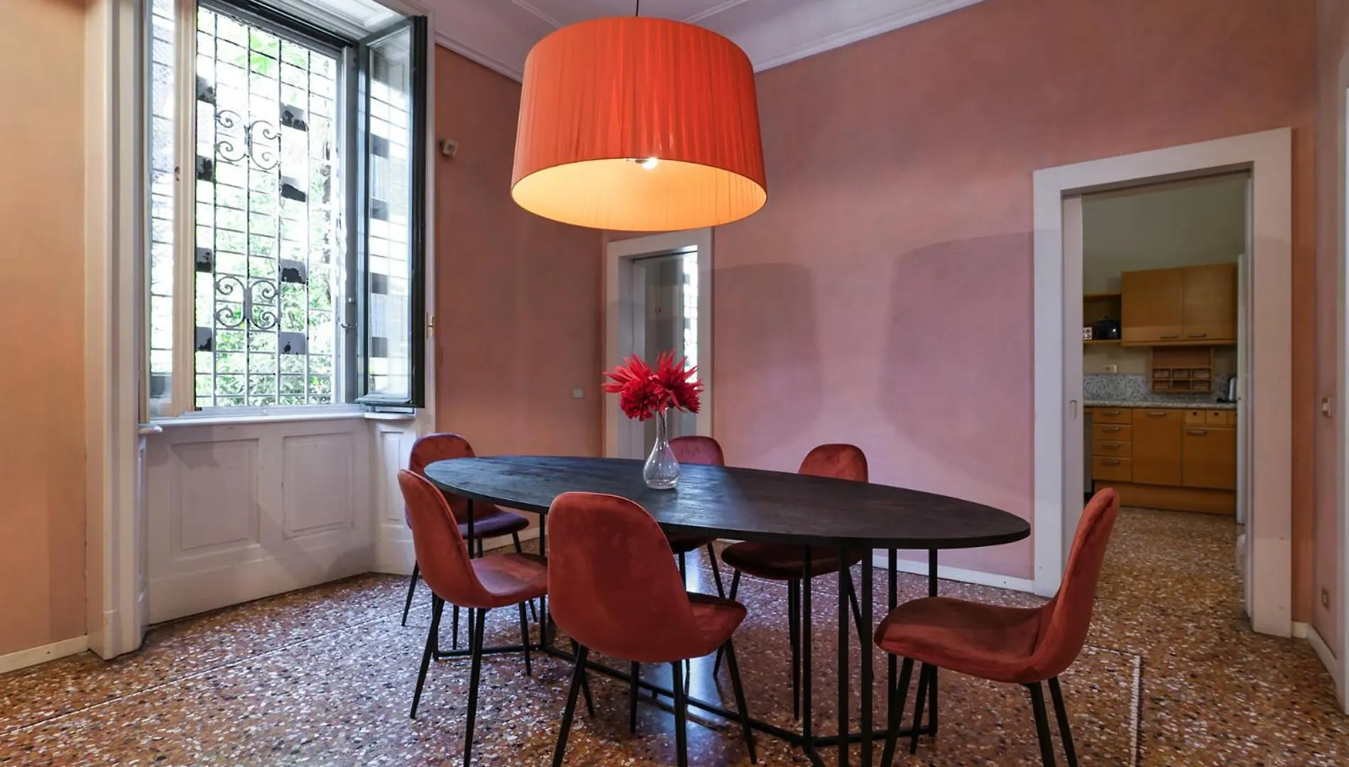 Villa Frascati With Garden - City Life