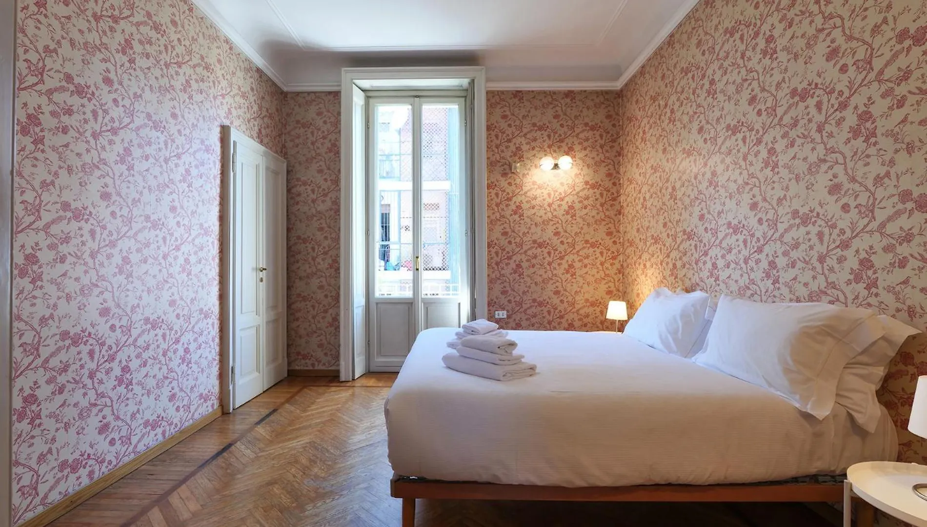 Villa Frascati With Garden - City Life 0*, Milan Italy
